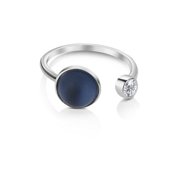 NEWBRIDGE SILVERWARE RING WITH BLUE AND CLEAR STONES