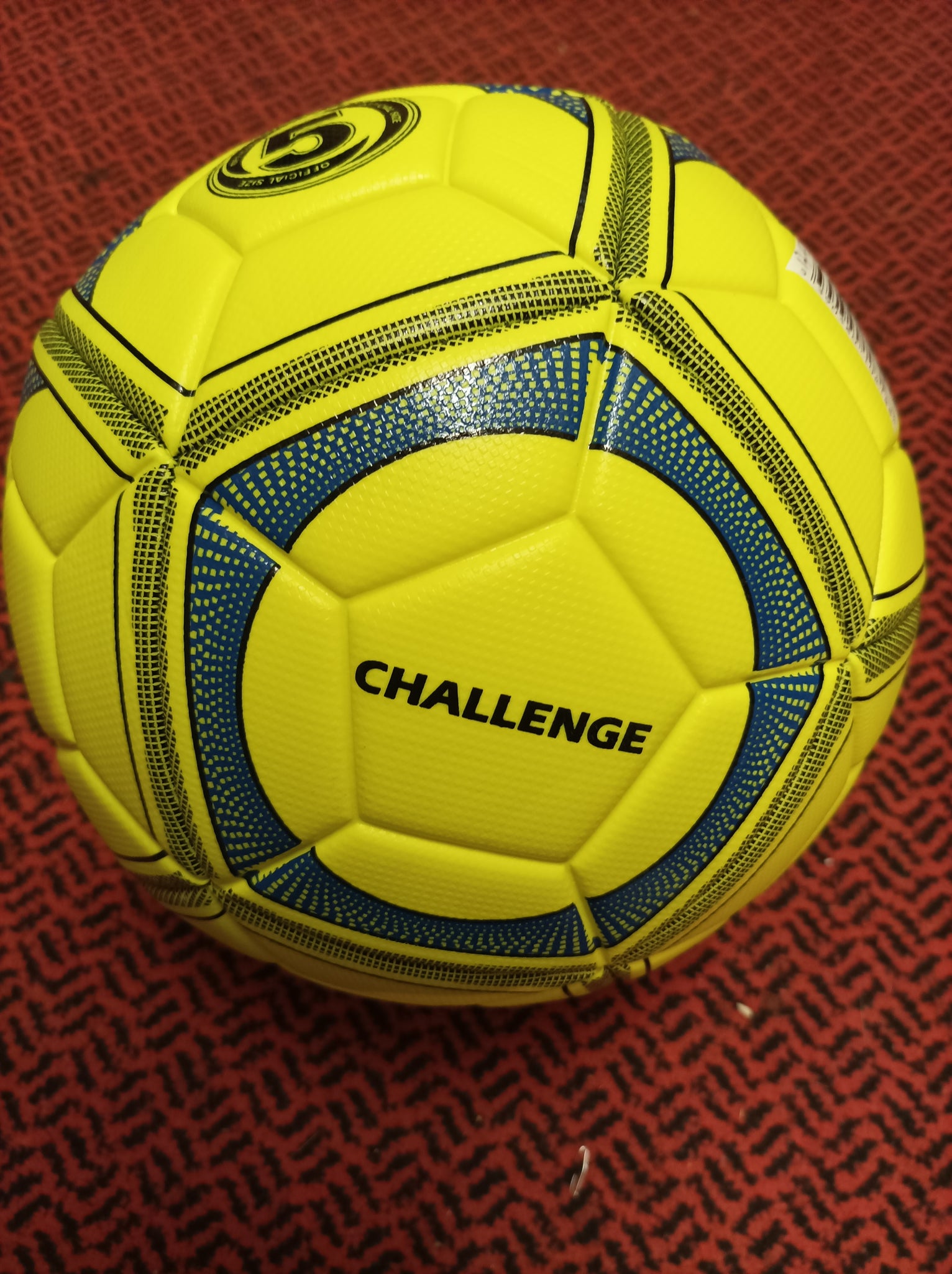 CHALLENGE NEON FOOTBALL SIZE 5