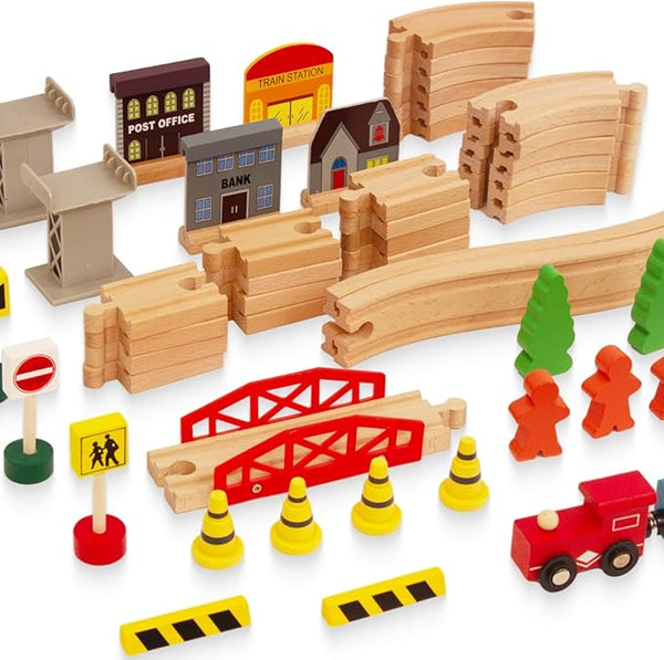 61 PIECE  CITY TRAIN SET