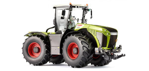 1:32 CLAAS XERION 4500 WHEEL DRIVE