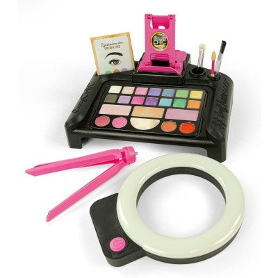 CRAZY CHIC MAKE-UP STUDIO