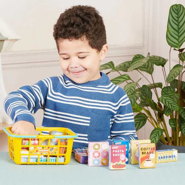 CASDON TOY SHOPPING BASKET WITH FOOD