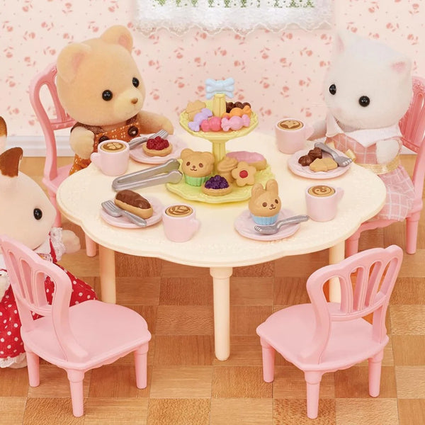 SYLVANIAN FAMILIES SWEETS PARTY SET