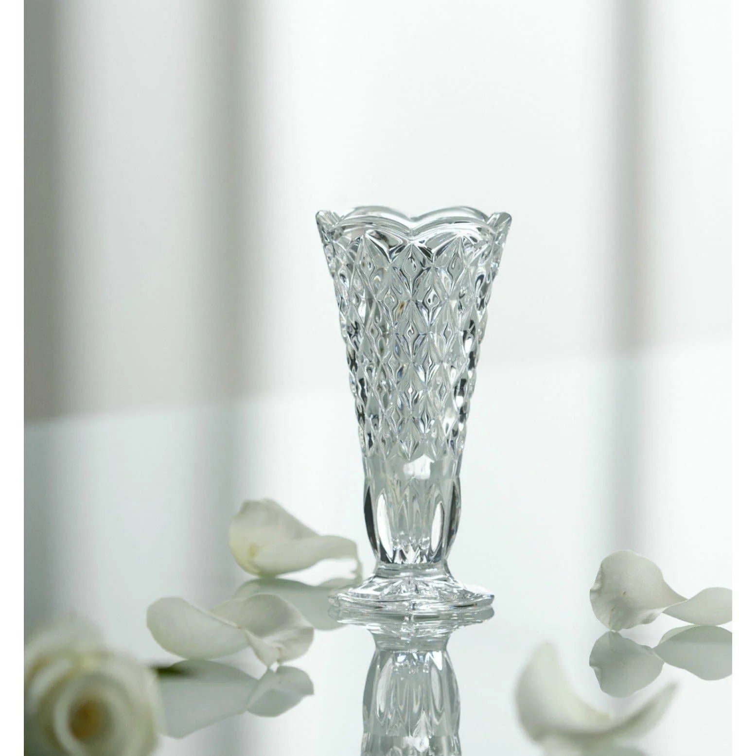 GALWAY CRYSTAL ASHFORD BUD VASE