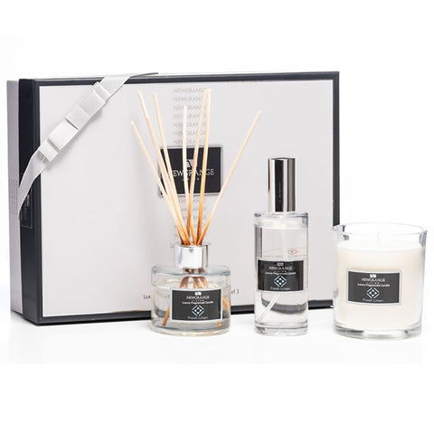 NEWGRANGE LIVING FRESH LINEN ROOM SPRAY/DIFFUSER/CANDLE SET