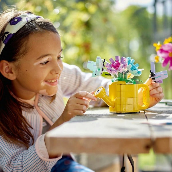 31149 FLOWERS IN WATERING CAN