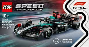 LEGO MERCEDES AMG F1 W15 RACE CAR