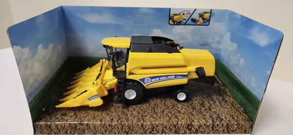 COMBINE HARVESTER