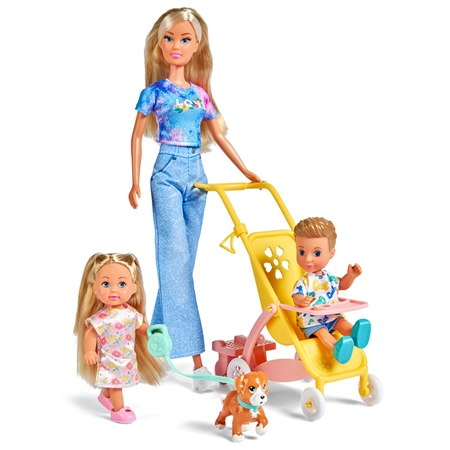 STEFFI LOVE FAMILY WALK