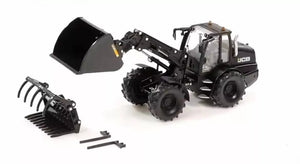 JCB TM420S Black Limited Edition (1:32 scale)